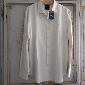 Tommy Bahama Shirt Size M.    NWT